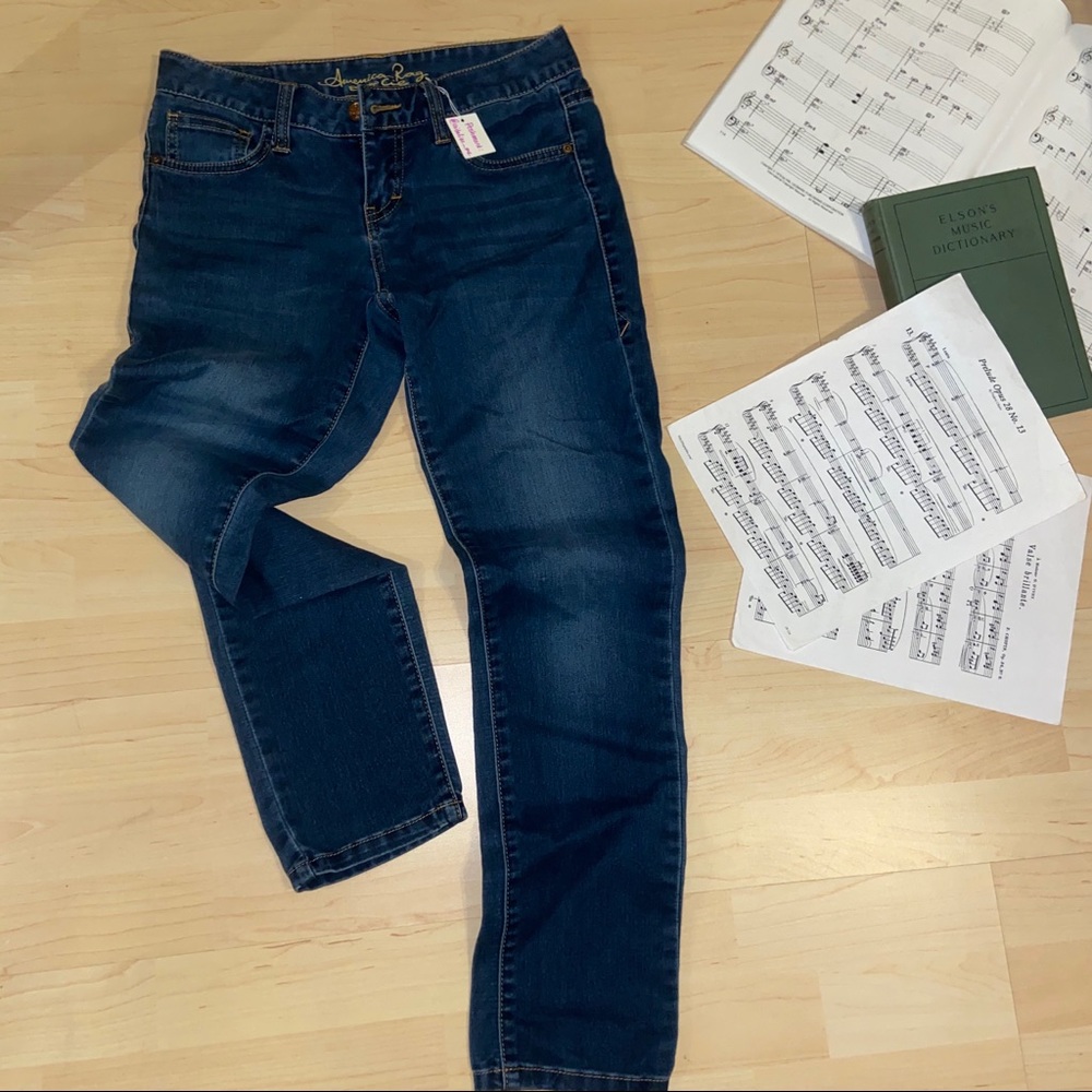 🎾 American Rag Straight Leg Jeans